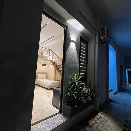 Duplex Lungomare Vlore